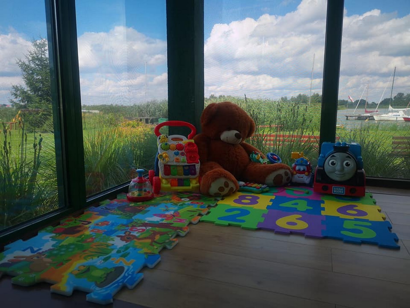 Mobirise Website Builder